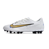 Chuteiras de relva Nike Phantom GX Academy AG Kane Brancas Pack - VENI Futebol