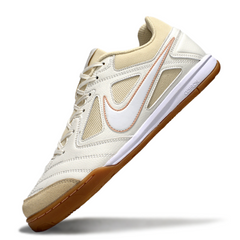 Nike SB Gato X Supreme White Indoor IC Football Boot