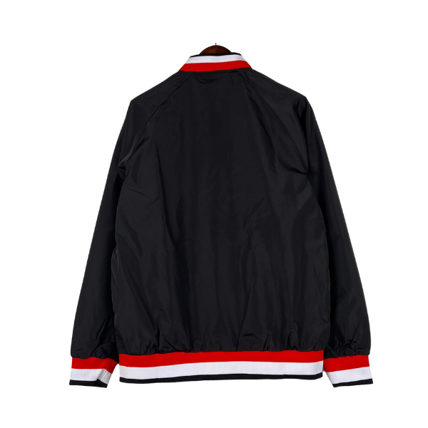 Coupe-vent Tommy Hilfiger noir avec détails - VENI Futebol