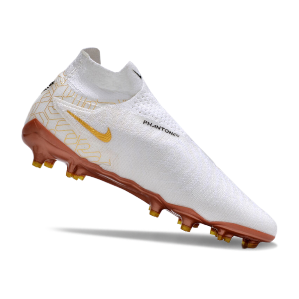 alt
Chaussures de football Nike Phantom GX Elite DF FG Golden Touch Pack - VENI Futebol