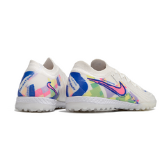 alt
Nike Phantom GX2 Elite TF Rainbow Pack Turf-Fußballschuh - VENI Futebol