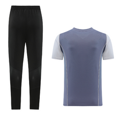 Adidas Set aus T-Shirt + grauer Hose - VENI Fußball