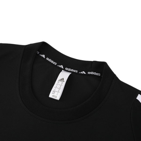 alt
Adidas Trikot- und Shortset in Schwarz und Weiß - VENI Futebol