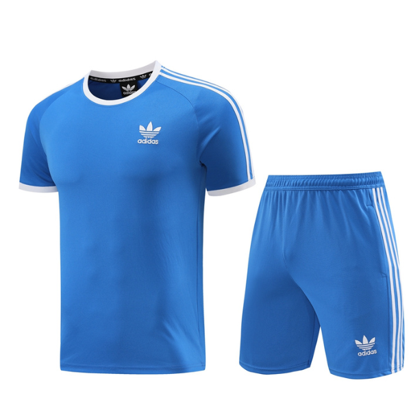 alt
Adidas-Set T-Shirt + Short Hellblau - VENI Fußball