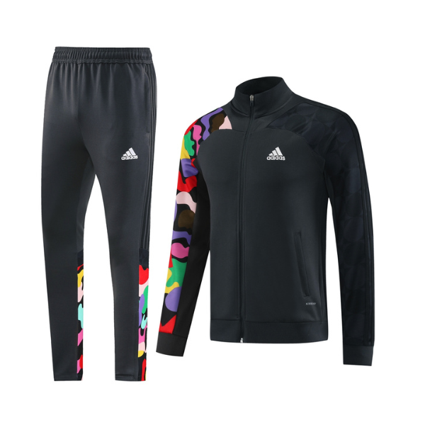 Adidas Winter-Set Jacke + Hose in Schwarz und bunt - VENI Fußball