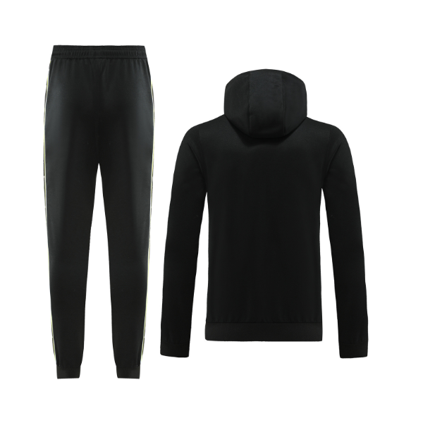 Nike Set: Jacke + schwarze und grüne Hose - VENI Futebol