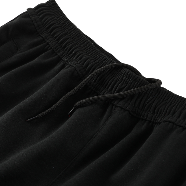 Nike Trainingsanzug-Set Jacke + Hose in Schwarz und Grün – VENI Fußball
