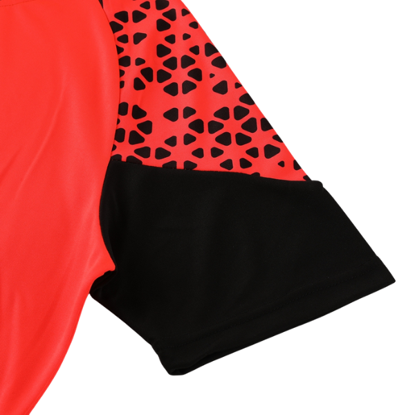 Conjunto Puma T-Shirt + Hose in Orange und Schwarz - VENI Fußball